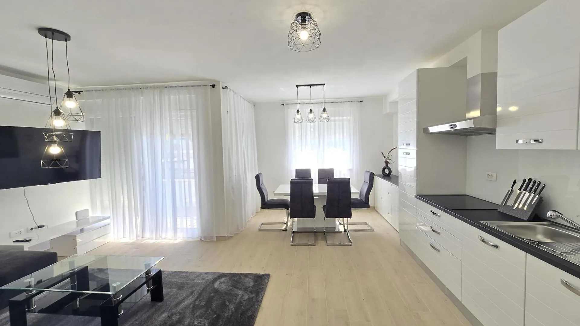 Apartment Natali-Melada زادار